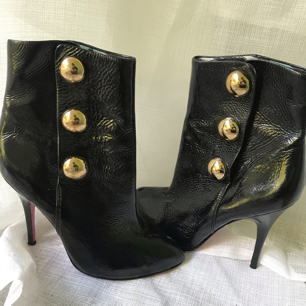 Betsey Johnson Booties
